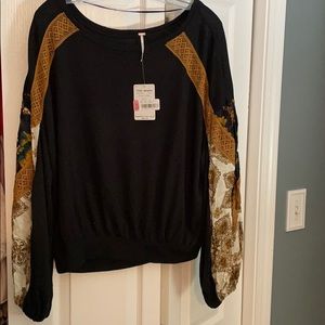 Free People cropped parachute sleeve Large top